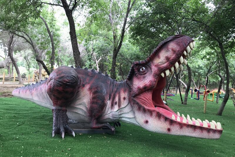 2022年北京露营公园仿真恐龙